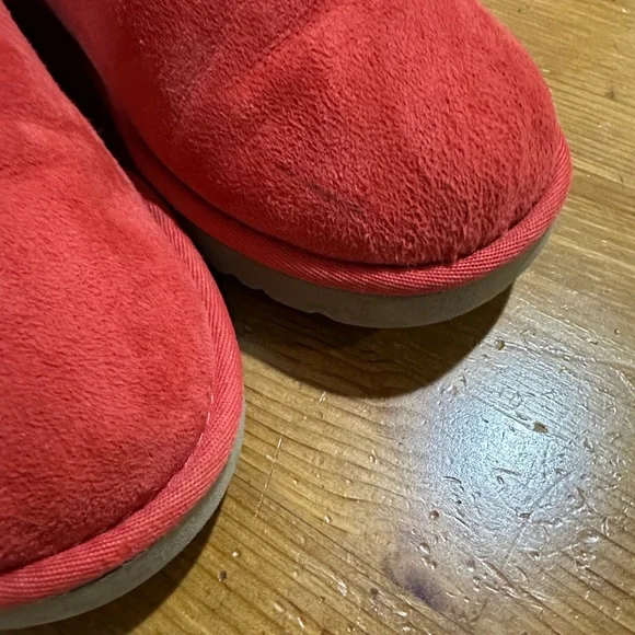 UGG Suede Mini Bailey Bow II Boots in Red - Picture 15 of 15
